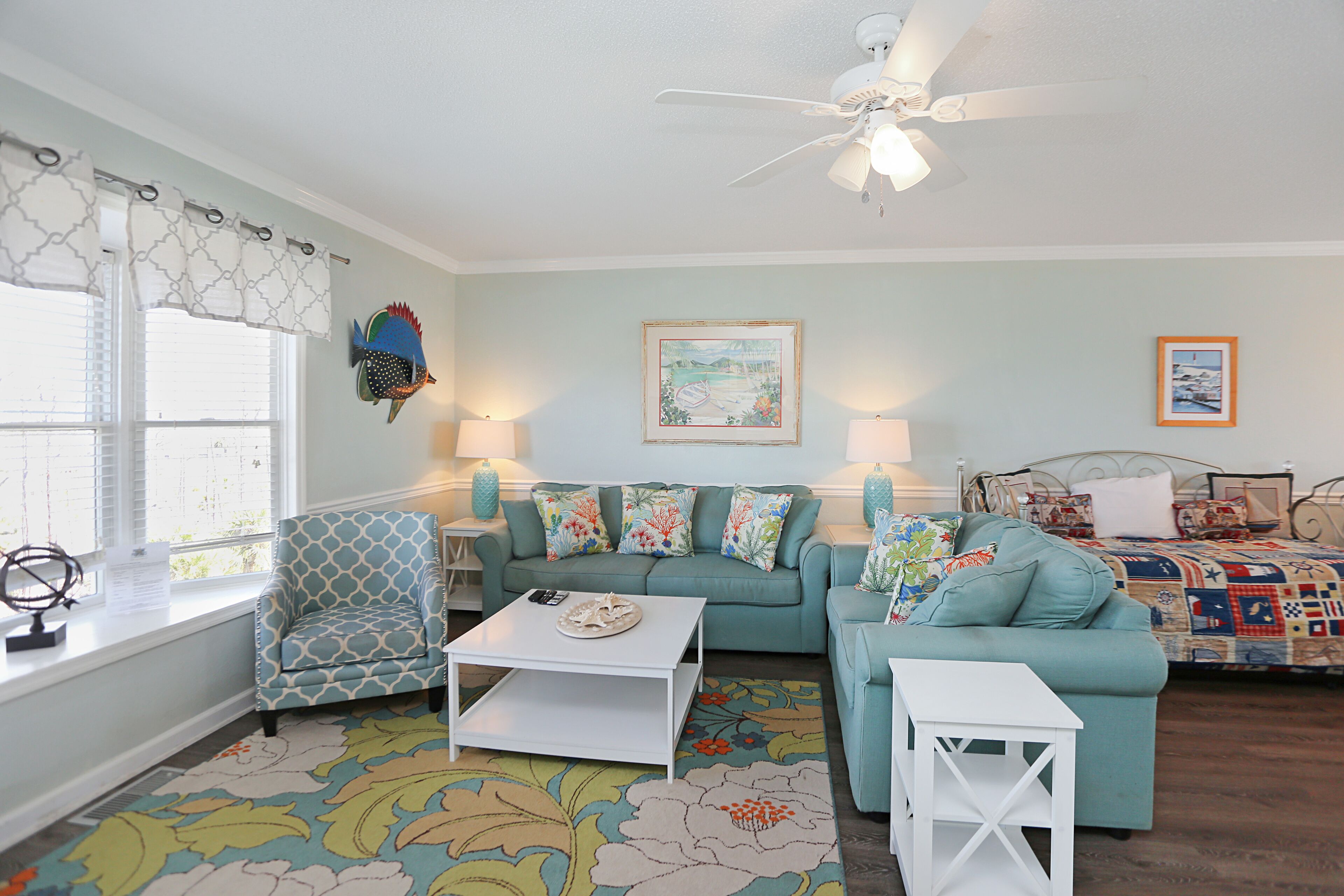 Televisor i reproductor de DVD 