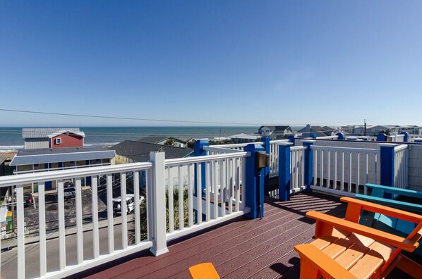 Property grounds - Huge 5 Bedroom Duplex with Ocean Views! (Kure Beach)