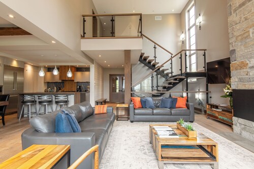 Havre Des Legendes 102 | Luxurious, Contemporary | Easy Walk to Ski-in/Out / Tremblant Living