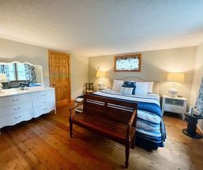 2 slaapkamers, een strijkplank/strijkijzer, gratis wifi, beddengoed