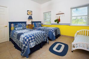 6 室のベッドルーム、セーフティボックス (室内)、WiFi、ベッドシーツ