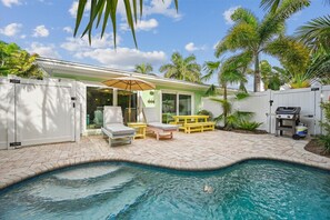 Outdoor pool, a heated pool