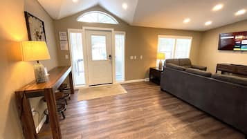 Smart-tv, pejs, kontorer