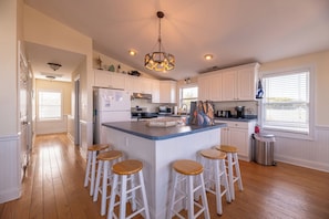 Fridge, microwave, oven, stovetop - Dune Our Thing - Kitty Hawk MP 4, Ocean View, 360 Yds to Beach, Pool, Hot Tub, Flex Stays (Kitty Hawk)