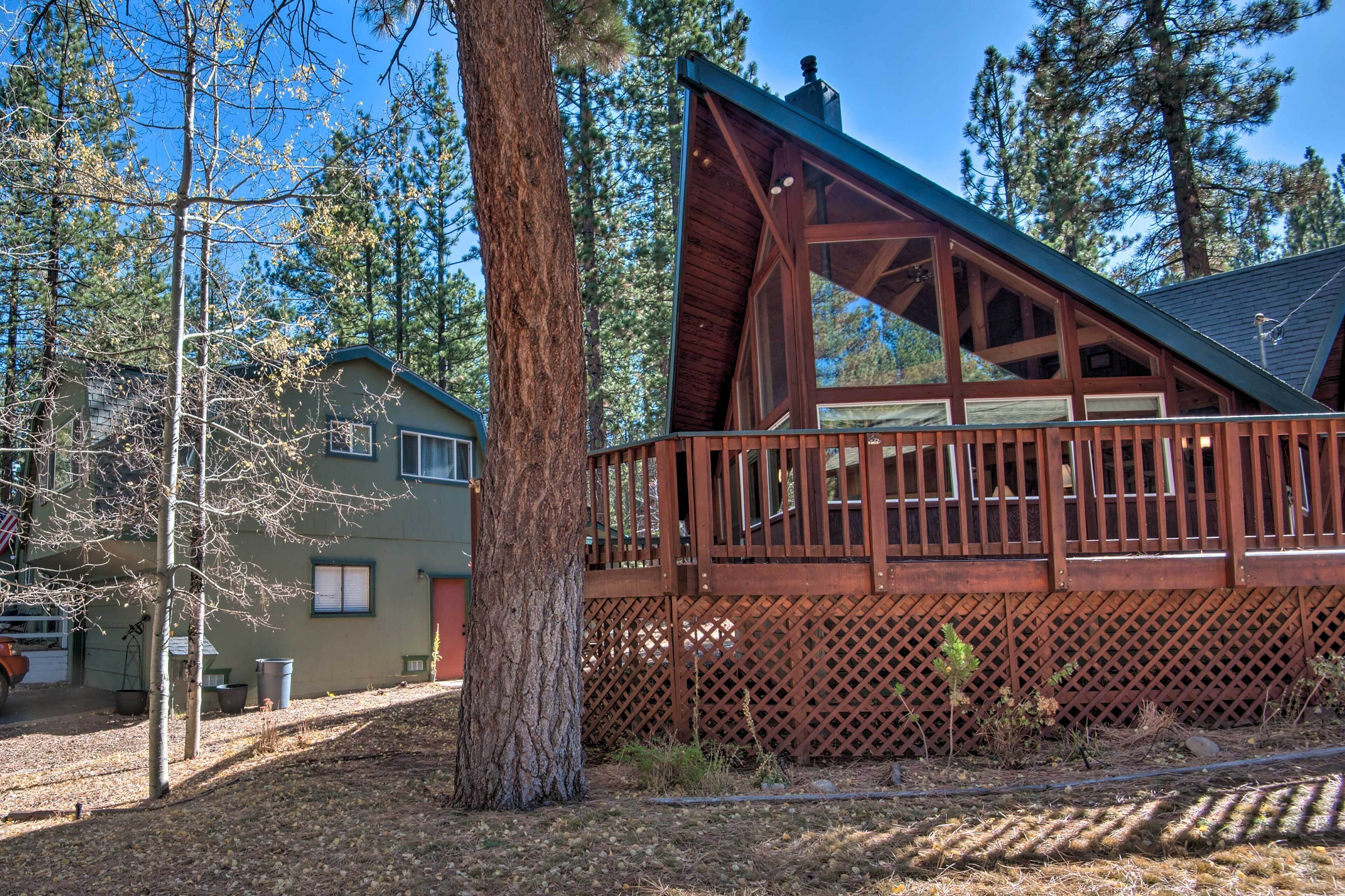 Tahoe Family Cabin: Close to Lake & Trails