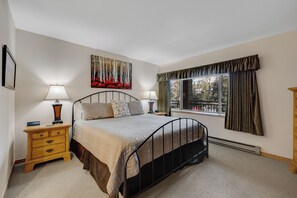 1 Schlafzimmer, Schreibtisch, Internetzugang, Bettwäsche