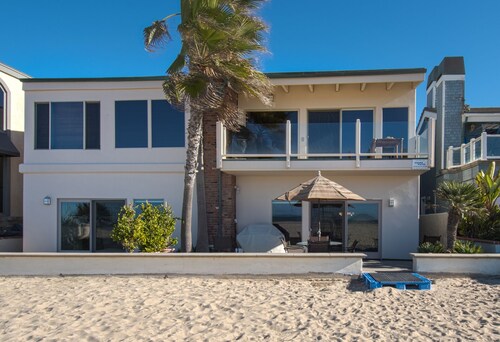 A magnificent, one-of-a-kind lower unit that you won't want to leave!