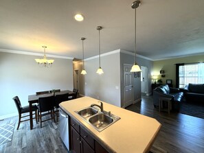 Interior - Elegant Birch @ Spring Brook Resort (Wisconsin Dells)