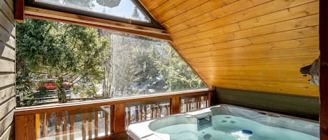 Baignoire à remous intérieure