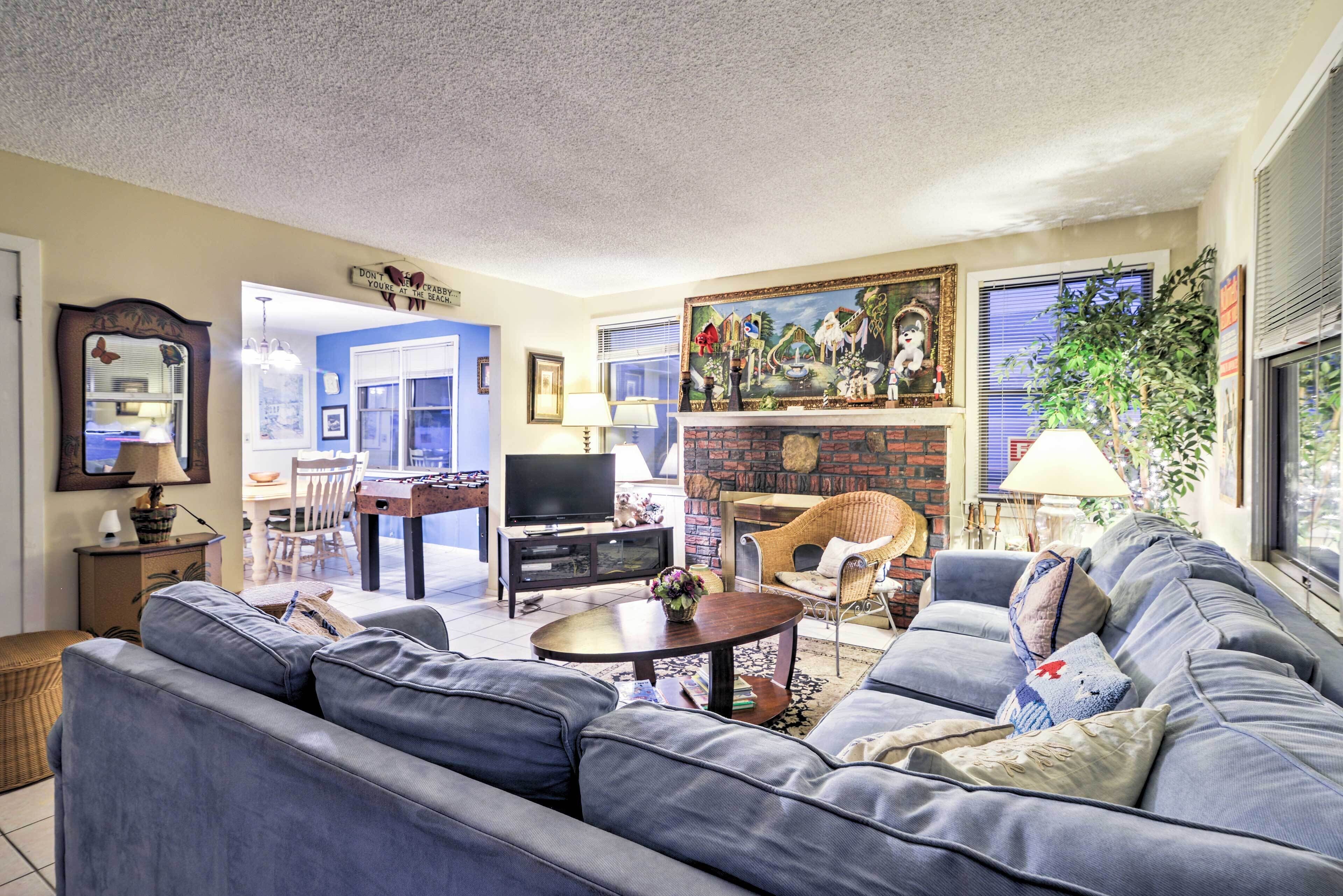 Seaside Heights Home - Walk to Beach & Boardwalk