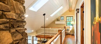 'Sugar Berry' Craftsman Home in Laughlintown