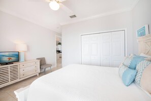 5 bedrooms, WiFi, bed sheets