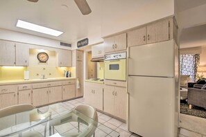 Interior - Golf Course & Pool Access: Quaint Sun City Home (Sun City)