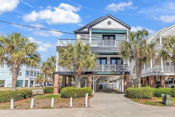 Exterior - Beautiful, clean and spacious dog friendly beach home! Special summer rates! (SURFSIDE BEACH)