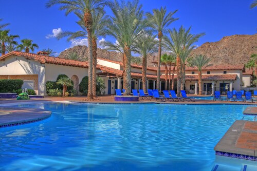 Villa im Erdgeschoss nur wenige Schritte vom Resort Style Pool LQ144 entfernt