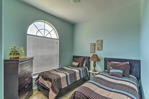 3 bedrooms, internet, bed sheets