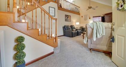 Tahlequah Duplex w/ Screened-in Porch & Fire Pit!