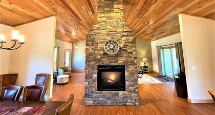 Dells Paradise Pines @ Spring Brook Resort