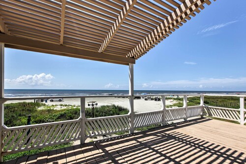 Furnished Deck, Beachfront Fun! Galveston Getaway