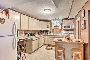 Fridge, microwave, stovetop, coffee/tea maker - Cozy Agawam Studio w/ Yard: 2 Miles to Six Flags! (Agawam)