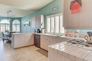 Fridge, microwave, stovetop, dishwasher - Heated Pool at 3 BR Home: 5 Mi to Coachella! (La Quinta)
