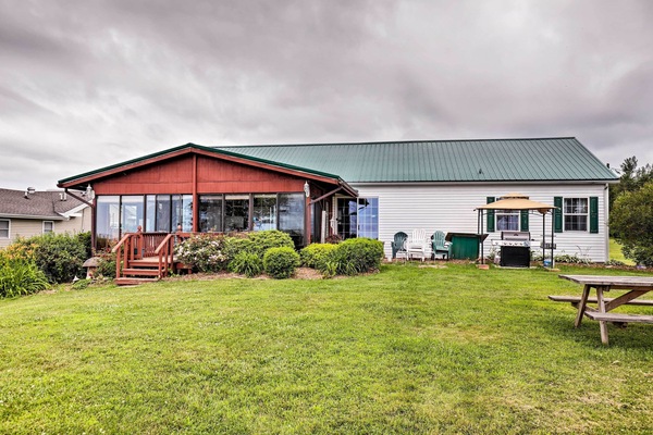 Lyndonville | Vacation Rental Home | 3BR | 2BA | 1,700 Sq Ft | Steps Required
