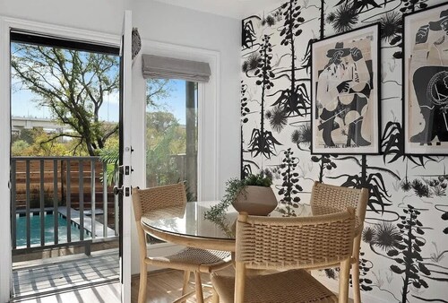 6BR / 5BA Luxus Downtown Downtown!