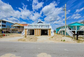 Exterior - Unwind in Style at Elysium (Surf City)