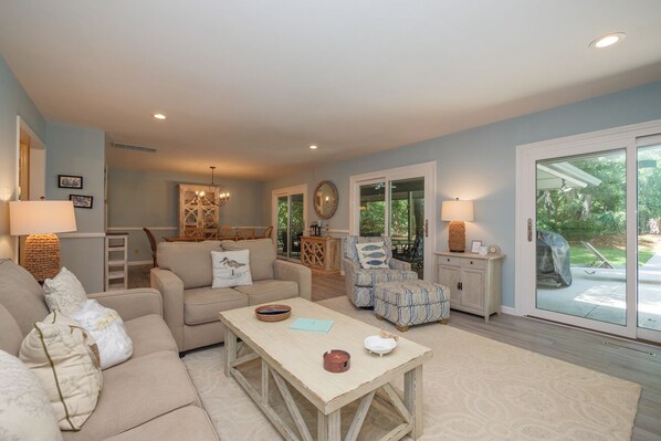 Smart TV, DVD player