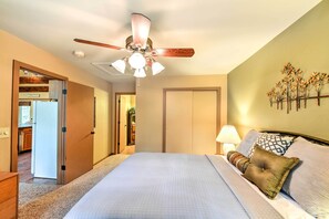 2 habitaciones, tabla de planchar con plancha y cuna de viaje