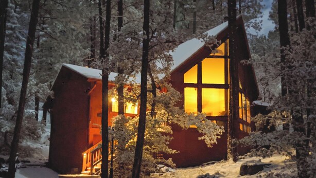 Exterior - Relax Fireside! Peaceful Forest Haven in Prescott (Prescott)