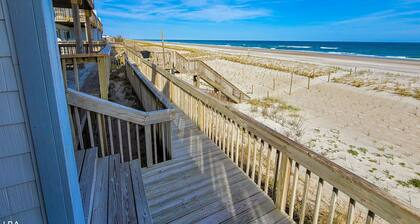 Queen's Grant E-116 â Oceanfront Serenity Awaits