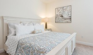 6 bedrooms, iron/ironing board, WiFi, bed sheets - Bright House with Pool and Spa in Encore (Kissimmee)