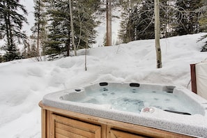 Baignoire à remous extérieure