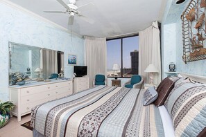 2 bedrooms, iron/ironing board, internet, bed sheets - Saida Royale Penthouse 9154 - 15th Floor Penthouse, Stunning Ocean & Bay Views from Private Rooftop Terrace (South Padre Island)