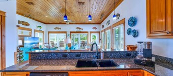 Riverfront Carrabelle Home w/ Furnished Patio!