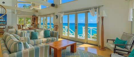 Flat-screen TV, stereo