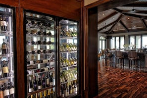 Bar (on property) - WATERCOURSE VILLA - Talis Park Home with Full Golf Membership (Naples)