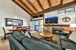 Smart TV, fireplace, DVD player, books