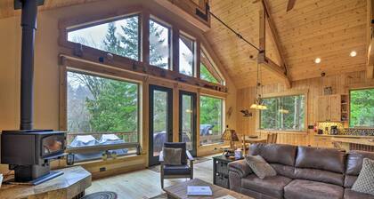 Olympic Nat’l Park Base: Luxe Port Angeles Cabin