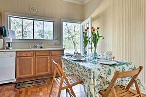 Refrigerador, microondas, parrilla de estufa y lavavajillas 