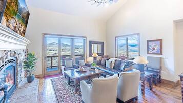 Smart TV, fireplace, video-game console