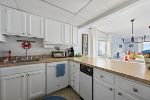 Microwave, dishwasher