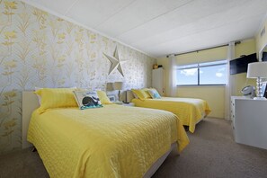 2 bedrooms, iron/ironing board, Internet