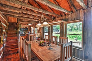 Dining - Private Getaway on 270 Acres w/ Lake: Swim & Canoe (Marble Hill)