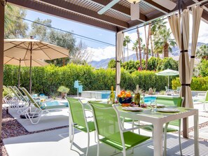 Outdoor dining