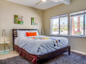3 bedrooms, iron/ironing board, free WiFi, bed sheets