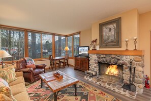 TV, fireplace, DVD player