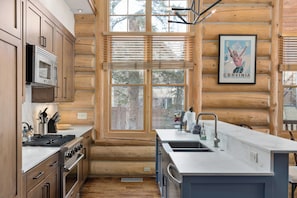 Fridge, microwave, oven, stovetop - Lodge-Style Home by InvitedHome | Vast Patio, Hot Tub, Hiking, Fireplace (Mountain Village)