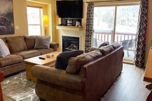 Smart TV, fireplace, DVD player, foosball